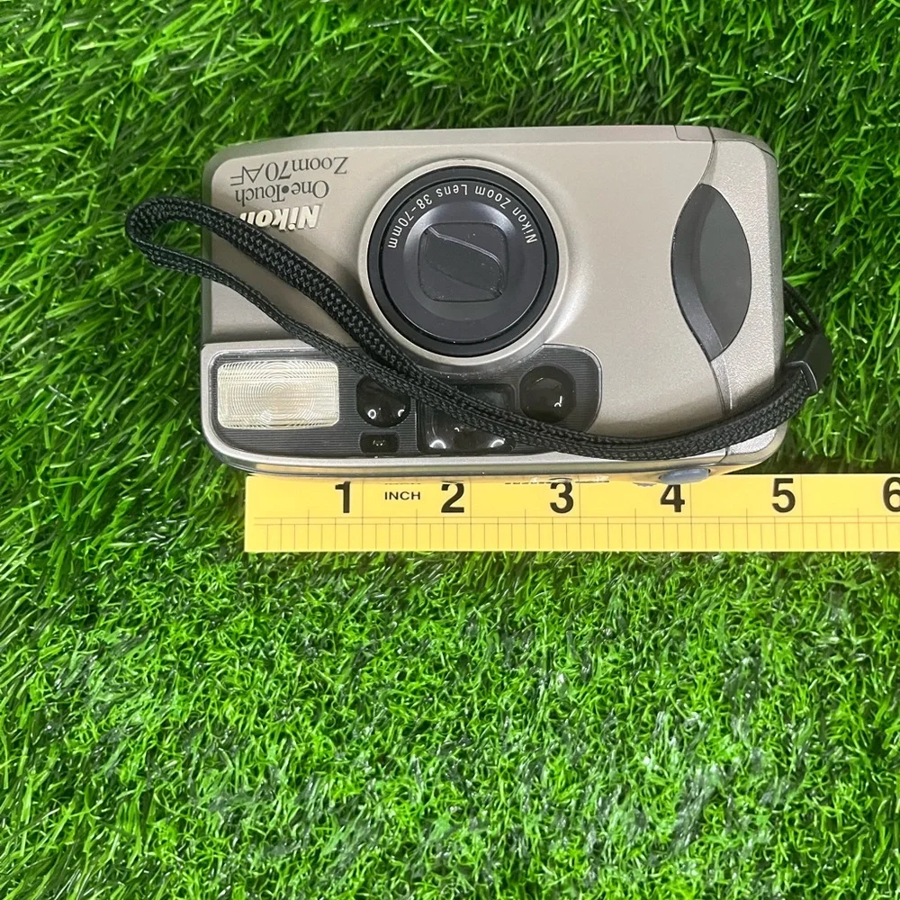 Nikon One Touch 70 AF Point and Shoot 35mm Film Camera 38-70mm NOT TESTED